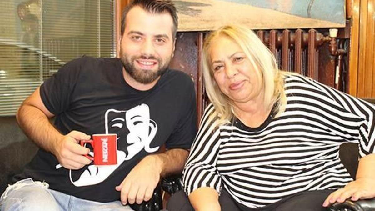 'Şarkıcı olmasın diye kızımı dövdüm'