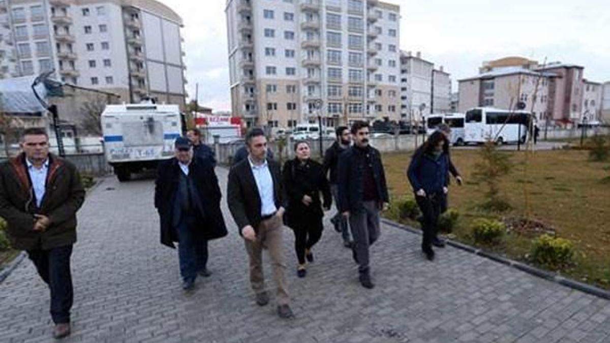Van Büyükşehir Belediye Başkanı'na gözaltı