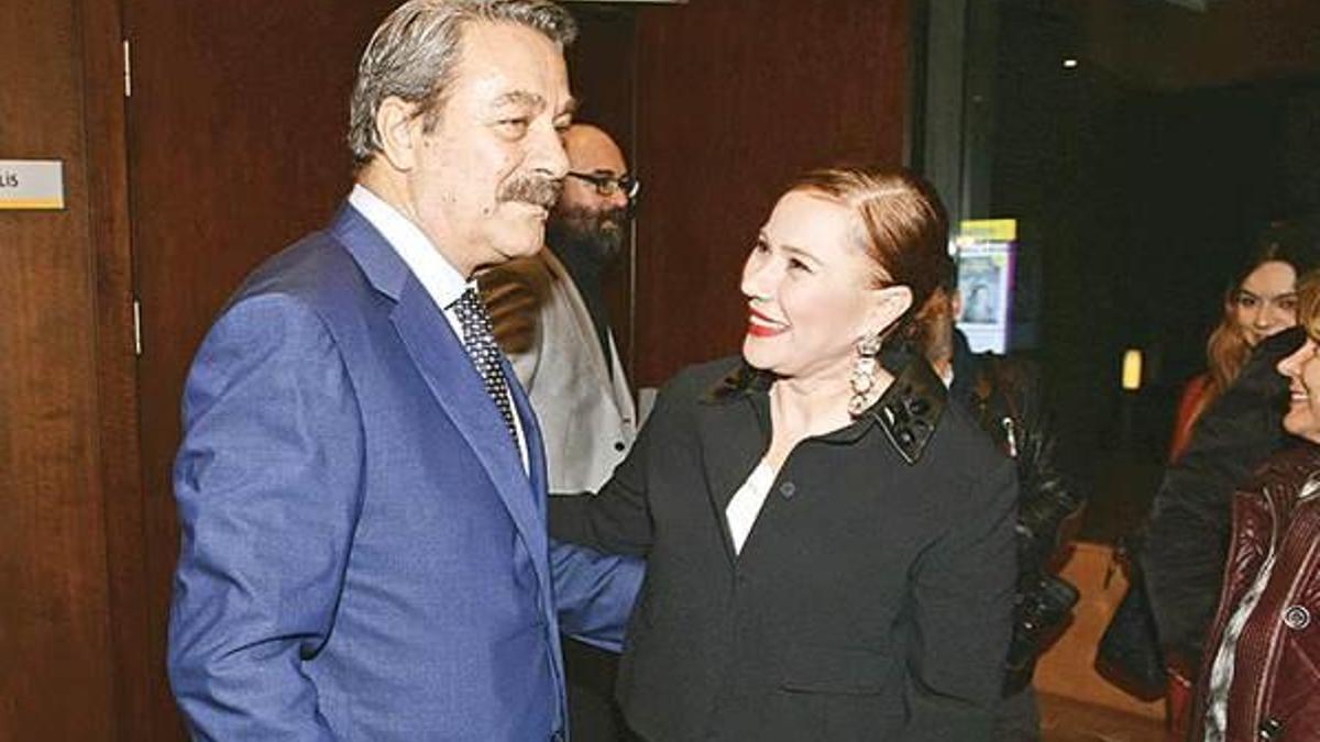 Kadir İnanır ortaya çıktı!