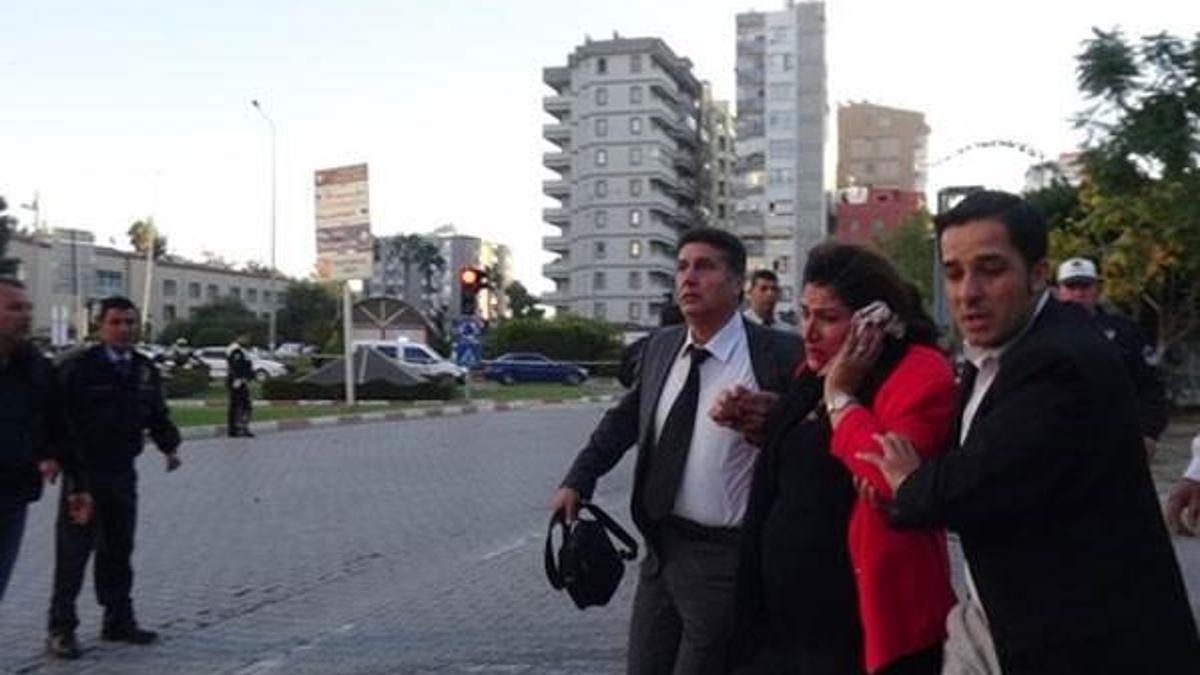 Adana Valiliği önünde patlama