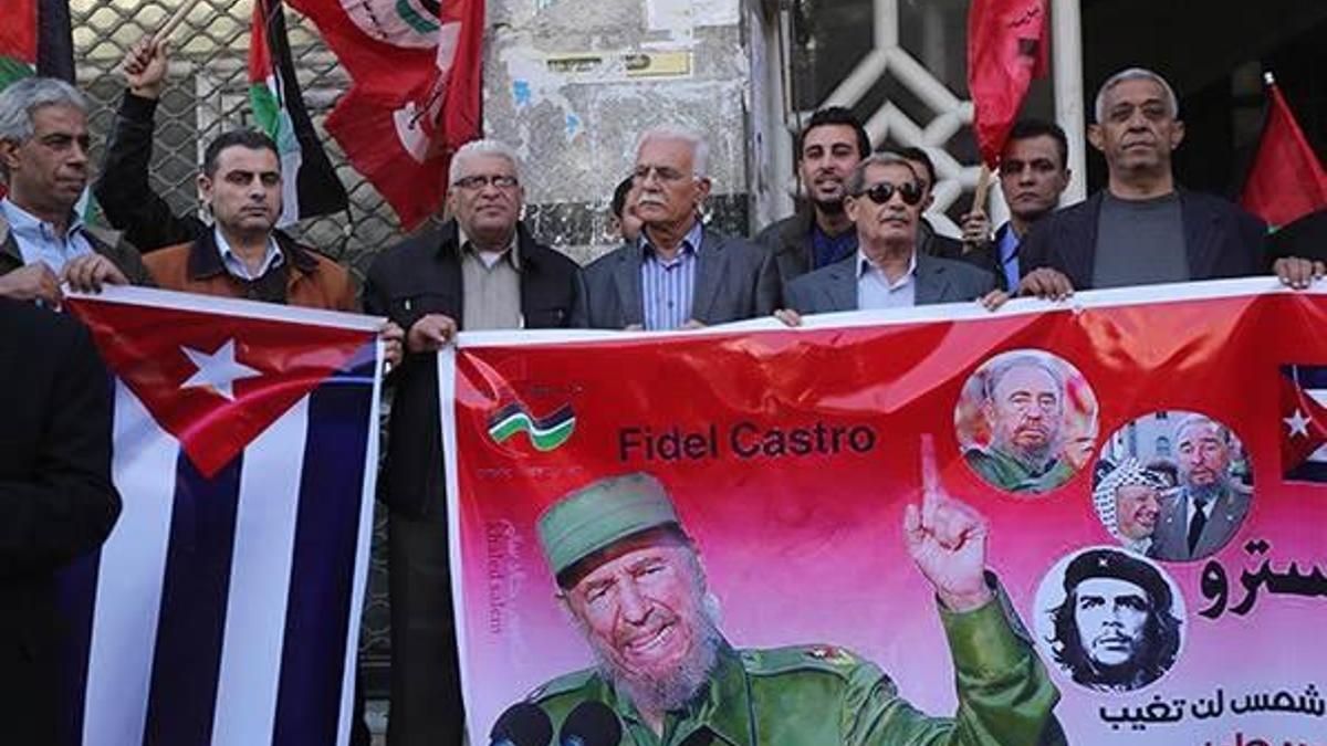 Gazze'de Fidel Castro için anma töreni