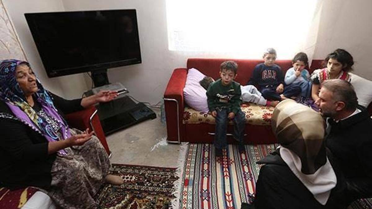 Vicdansız anne 10 çocuğunu evde bırakıp kayıplara karıştı