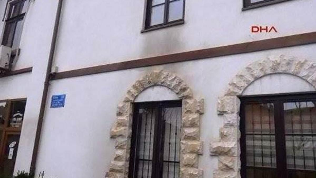Kosova'daki Türk başkonsolosluğuna saldırı