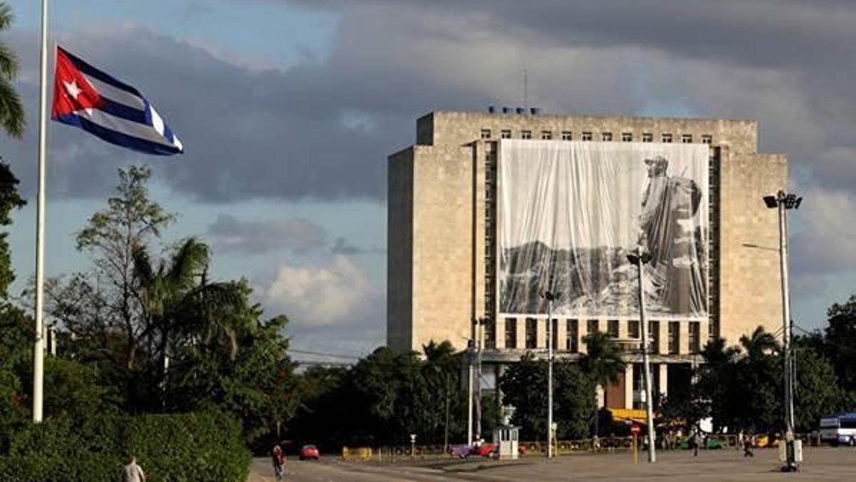 Putin, Castro'nun cenaze törenine gitmiyor