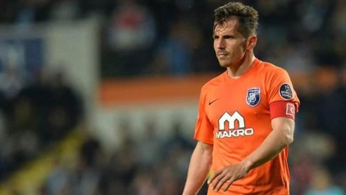 Başakşehir'de Emre Belözoğlu sevinci!