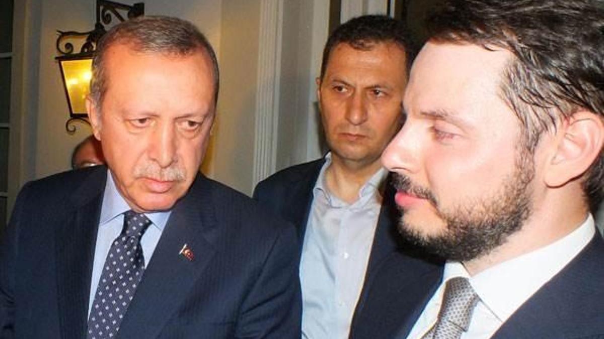 O uçak Cumhurbaşkanı için İzmir'den gitmiş