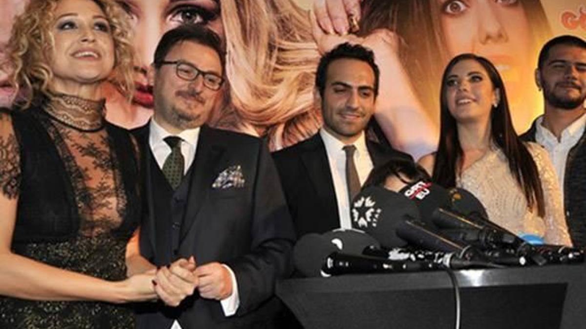 'Görümce' ekibi tam kadro İzmir'de