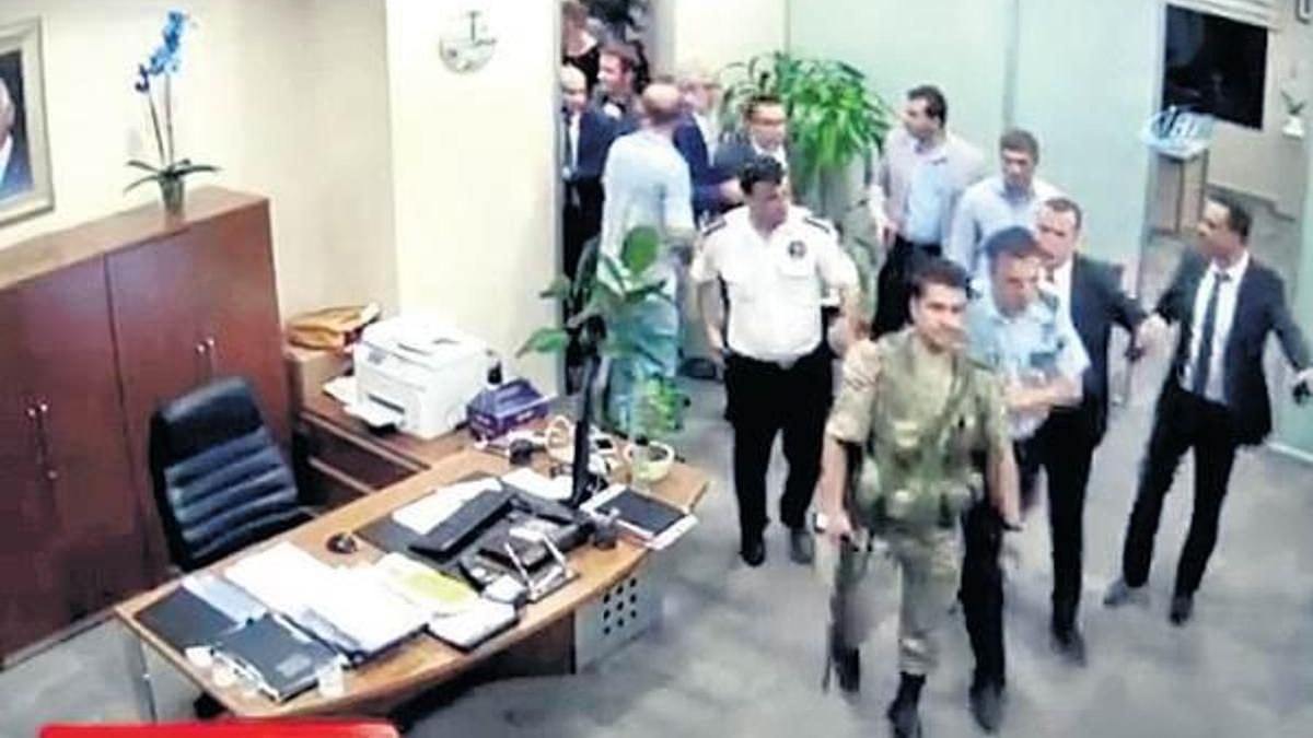 AK Partililere ateş emri Albay Cebeci’denmiş