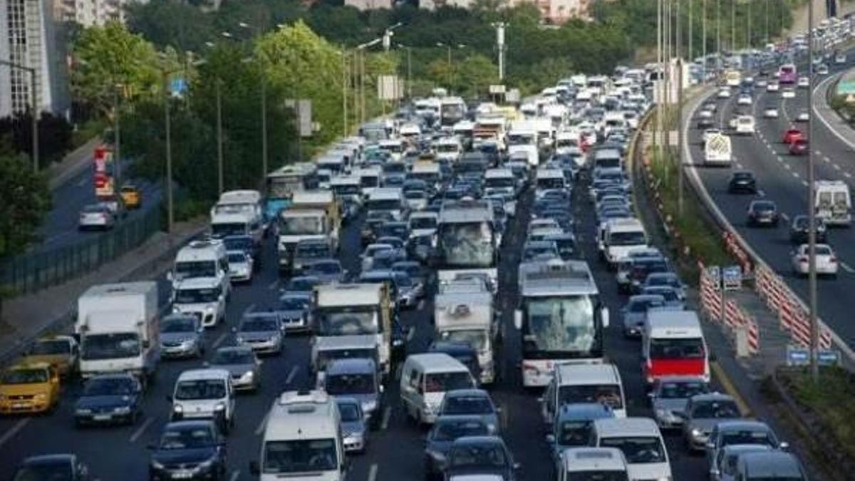 İBB trafik durumunun takibi için online uygulama internette yer alıyor!