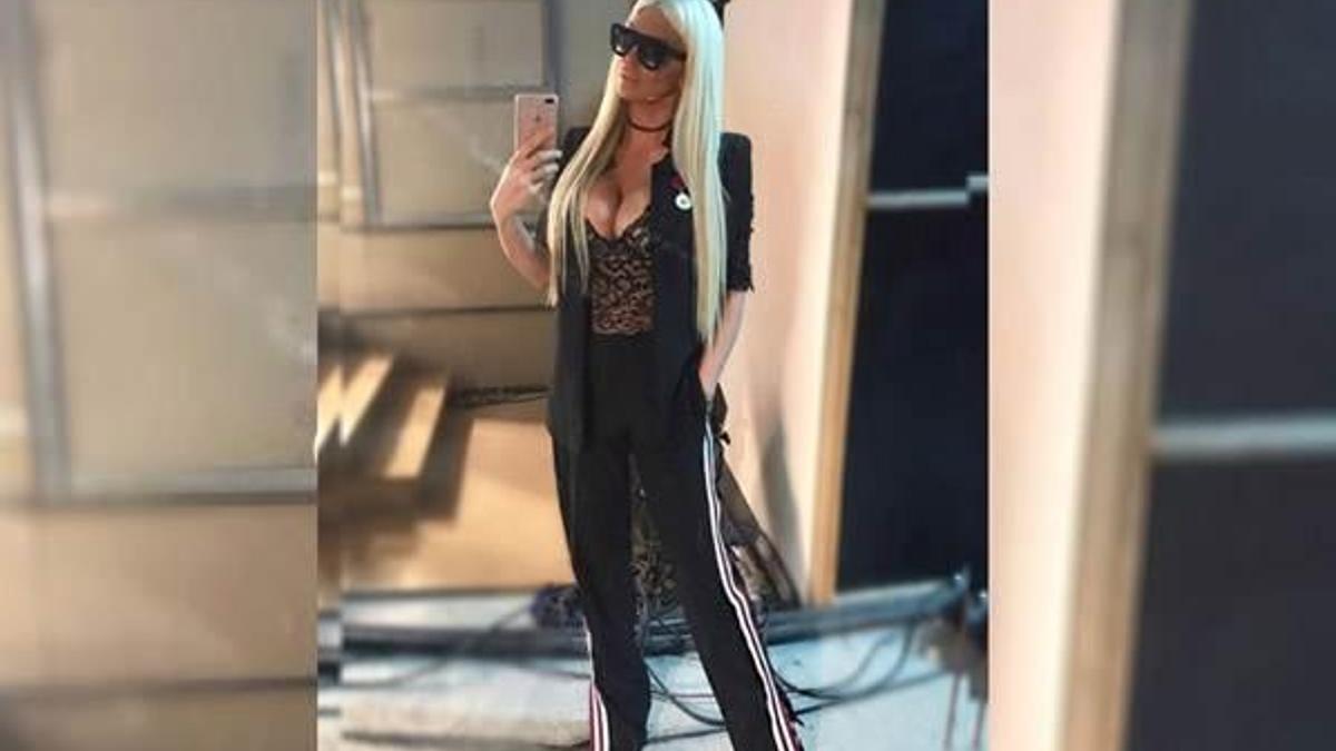 Jelena'nın tarzı tanıdık geldi!