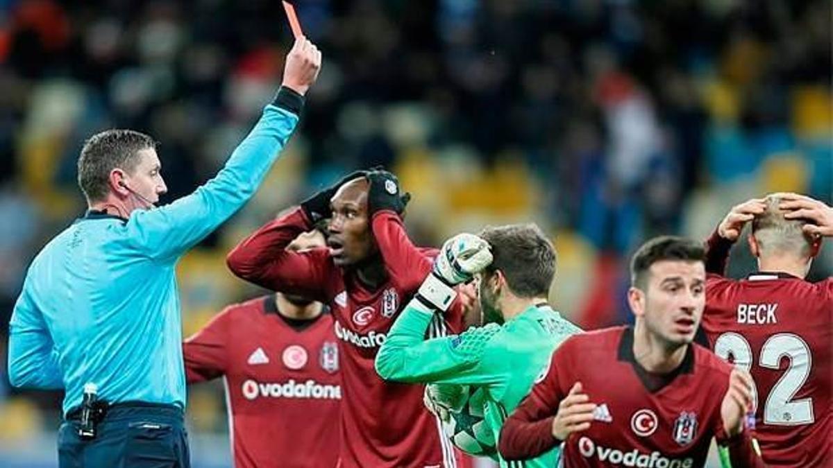 Havaalanında Craig Thomson'u gördü ve...