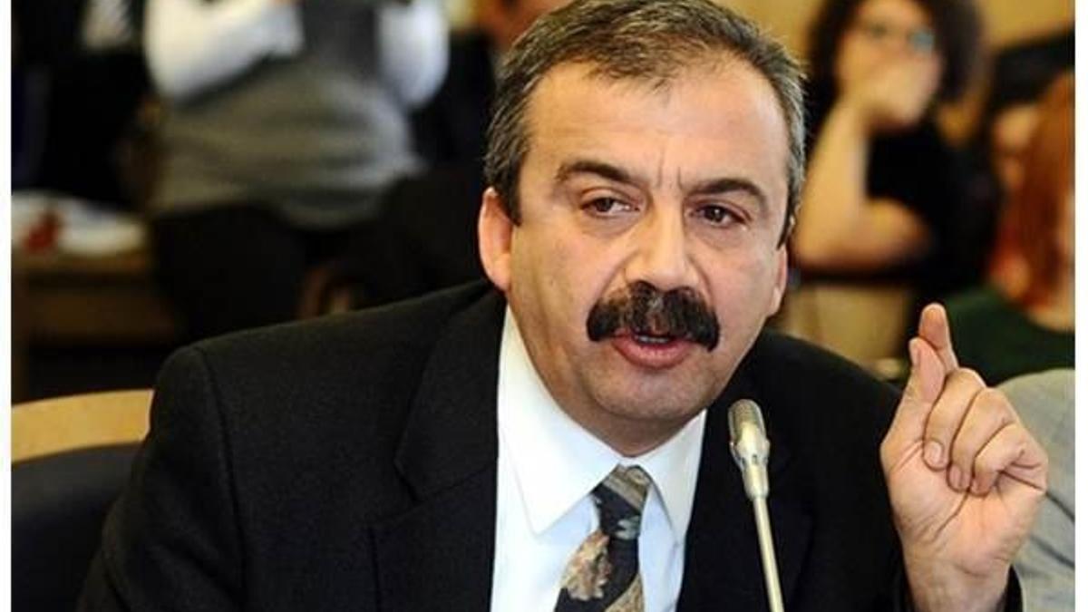 Sırrı Süreyya Önder'e 'terör örgütü üyeliği' suçundan dava