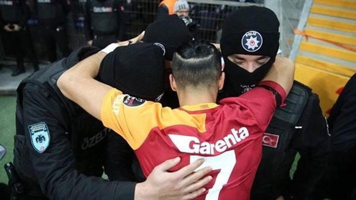 'Bizi onurlandırdın'