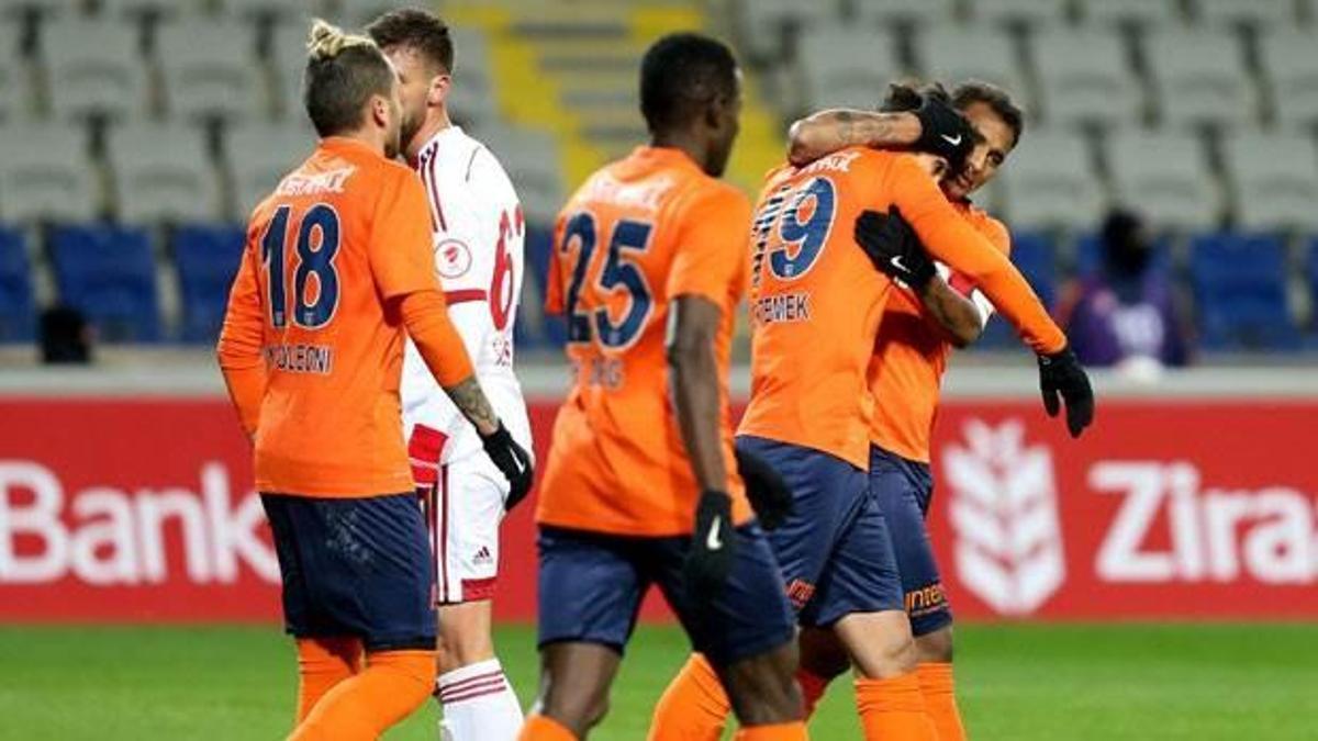 Başakşehir kupada dolu dizgin