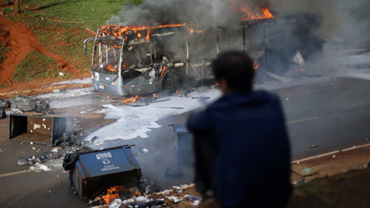 Brezilya'da kemer sıkma önlemleri protesto edildi