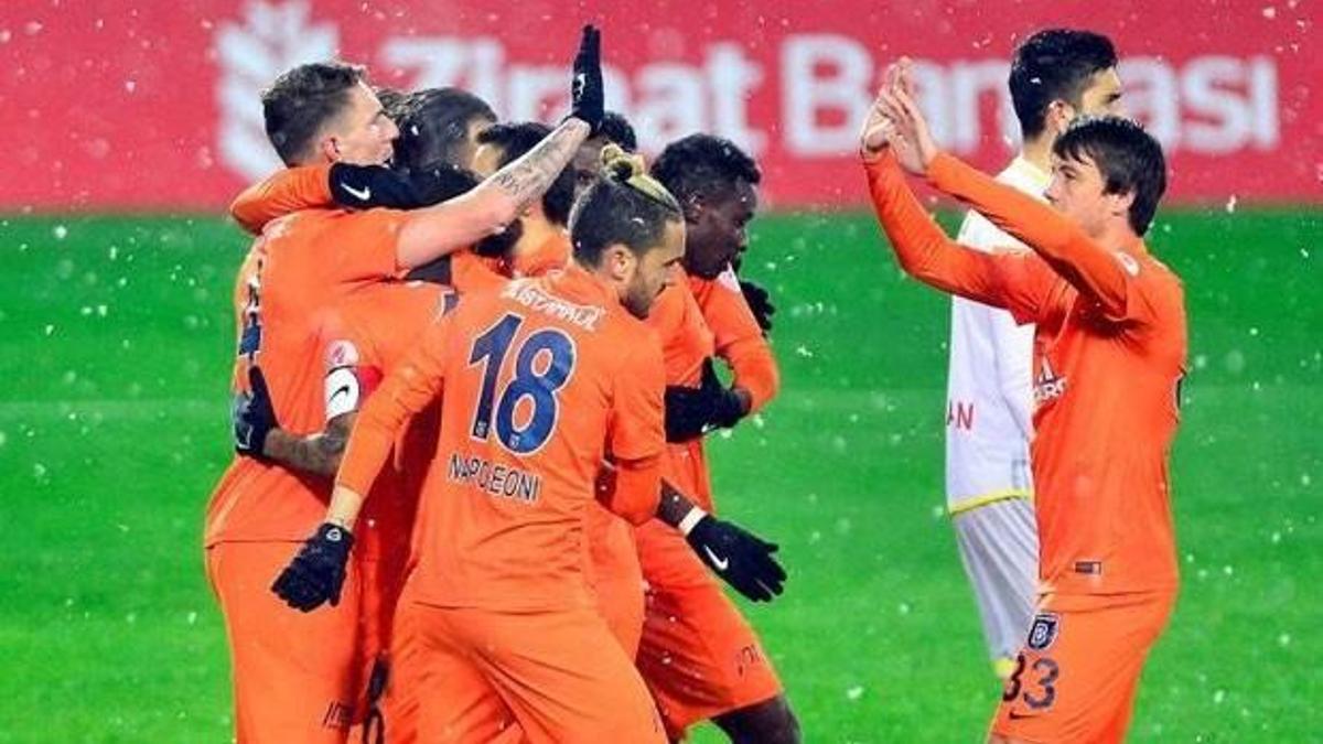 Lider kupada doludizgin! Tam 8 gol...
