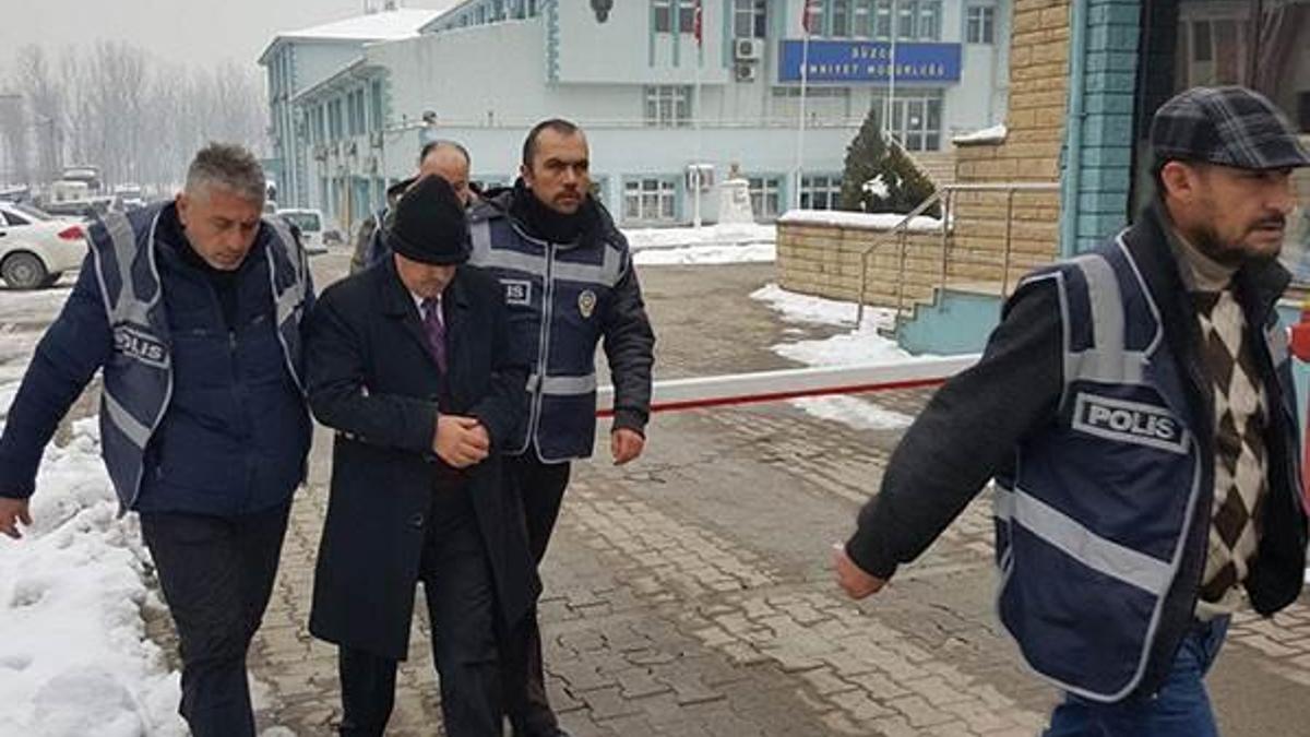 Başmüfettiş, rüşvet alırken suçüstü yakalandı