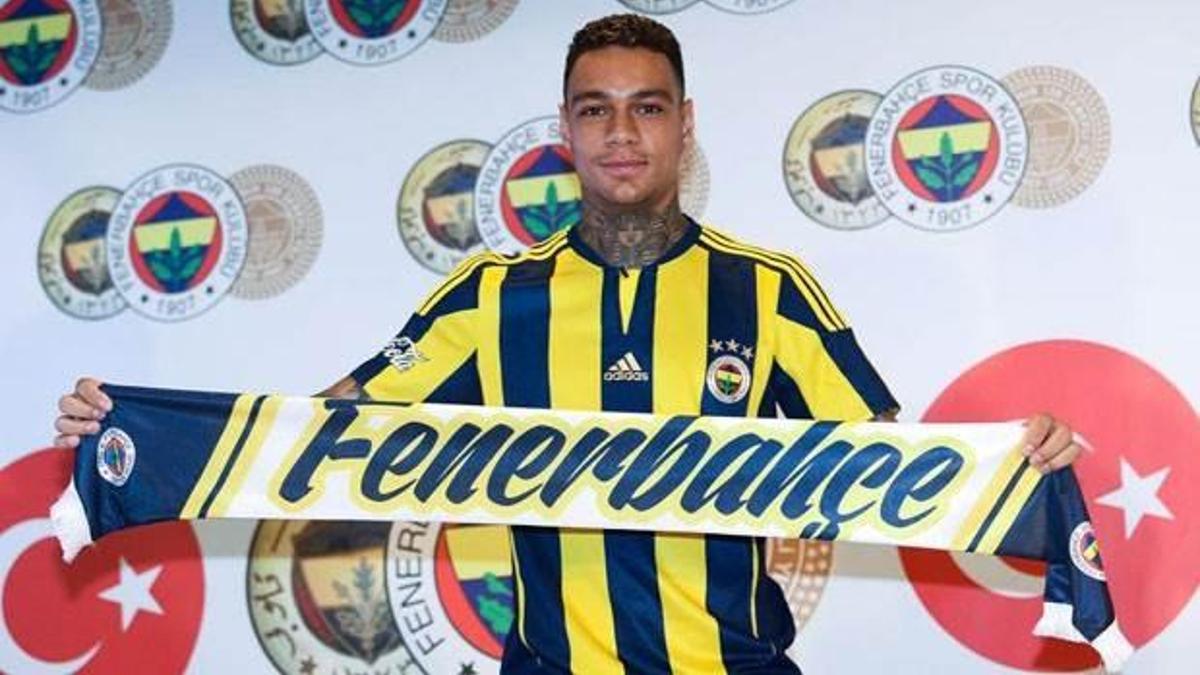 Fenerbahçe'den bonservisini istiyor!