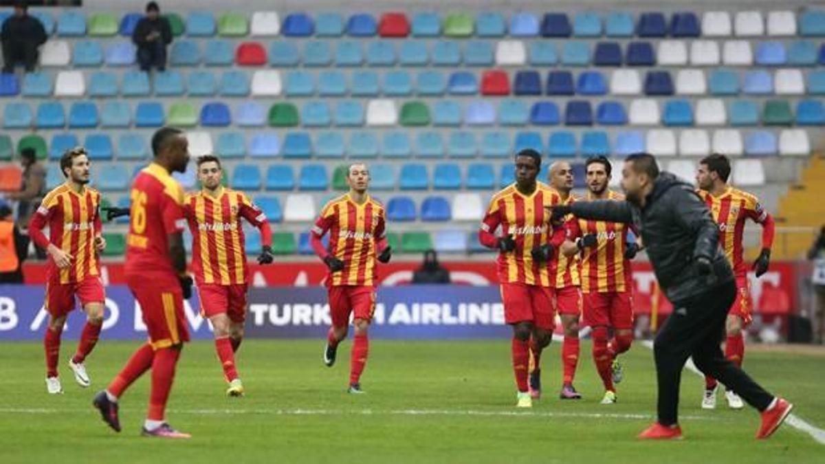 Kayserispor, 10 kişi Karabük'ü rahat geçti