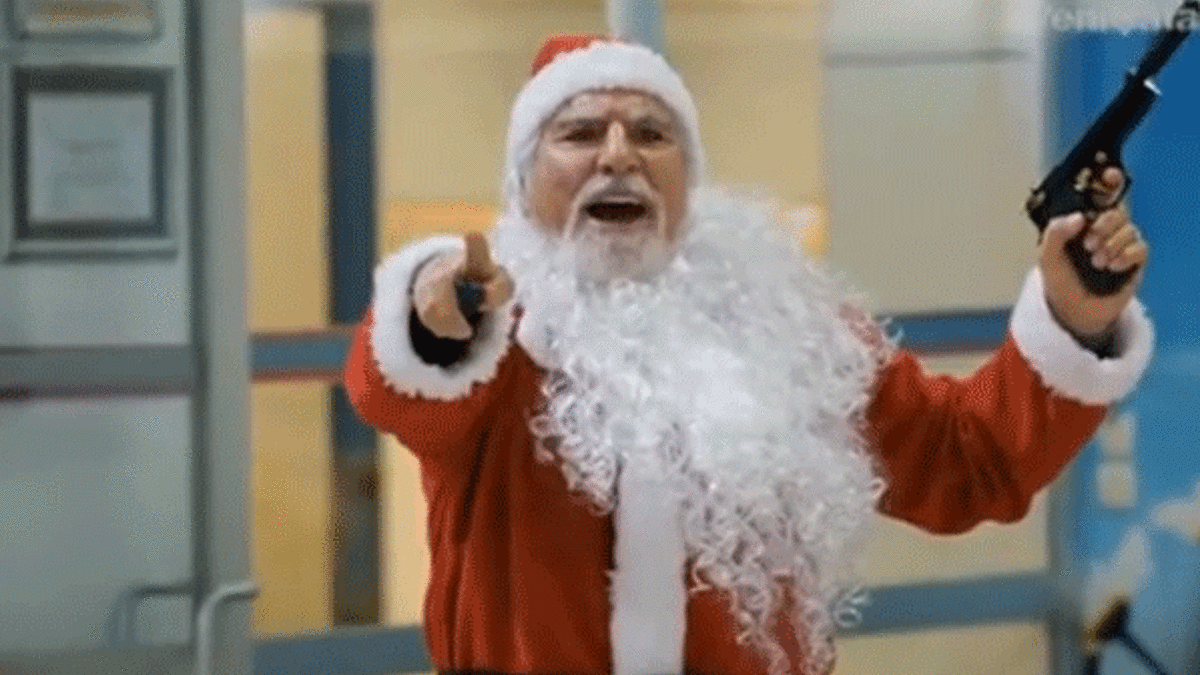STV dizisinden yeni sahne: Noel Baba kılığında canlı bomba
