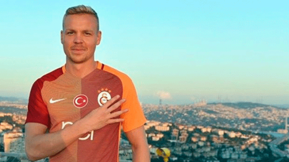 Galatasaray'da Sigthorsson'la yollar ayrıldı