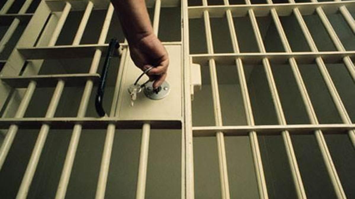 FETÖ operasyonunda 3 subay asker tutuklandı