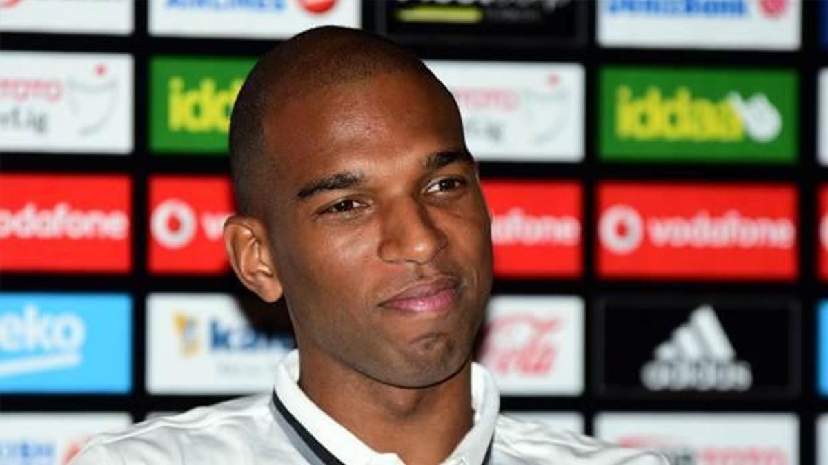 Ryan Babel o hareketi açıkladı
