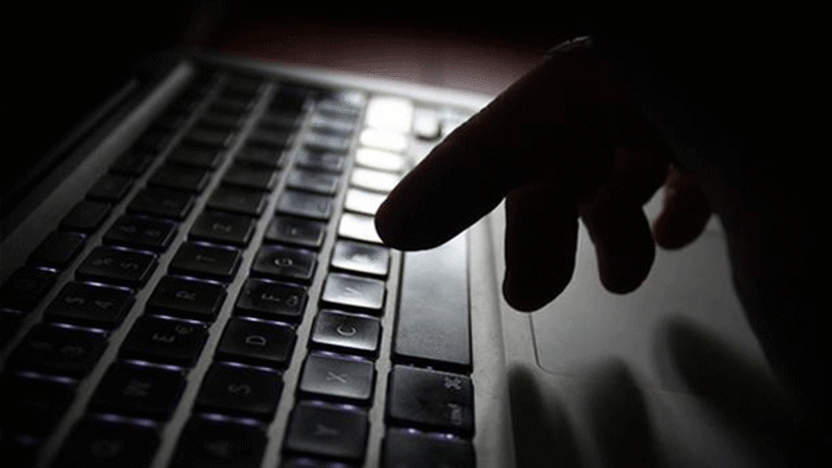 İsrail'de internet yasaklarını içeren yasa tasarısı tepki çekti
