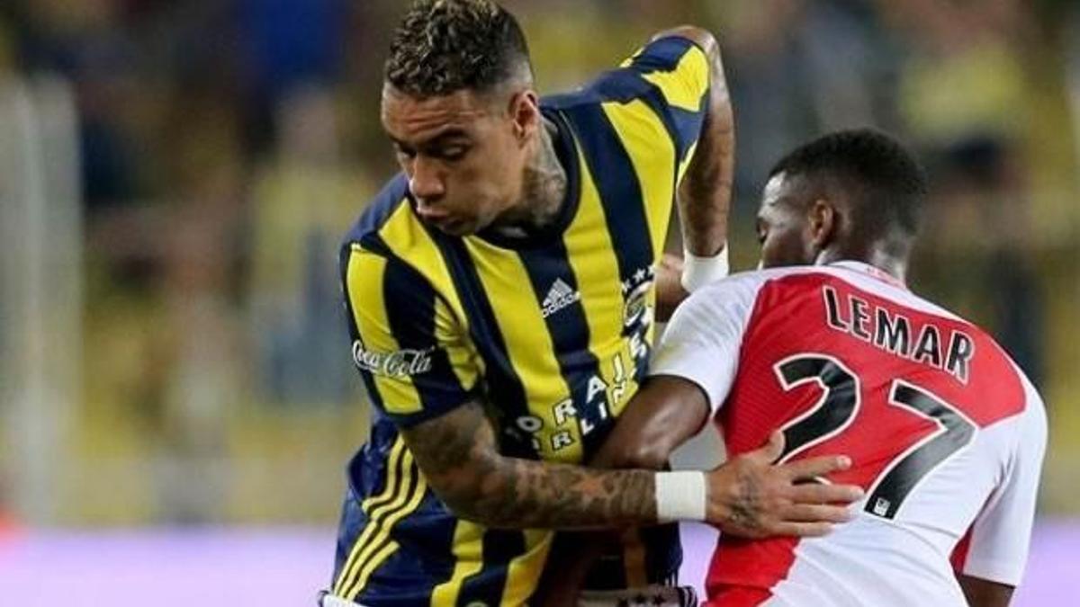 Van der Wiel'e talip çıktı!