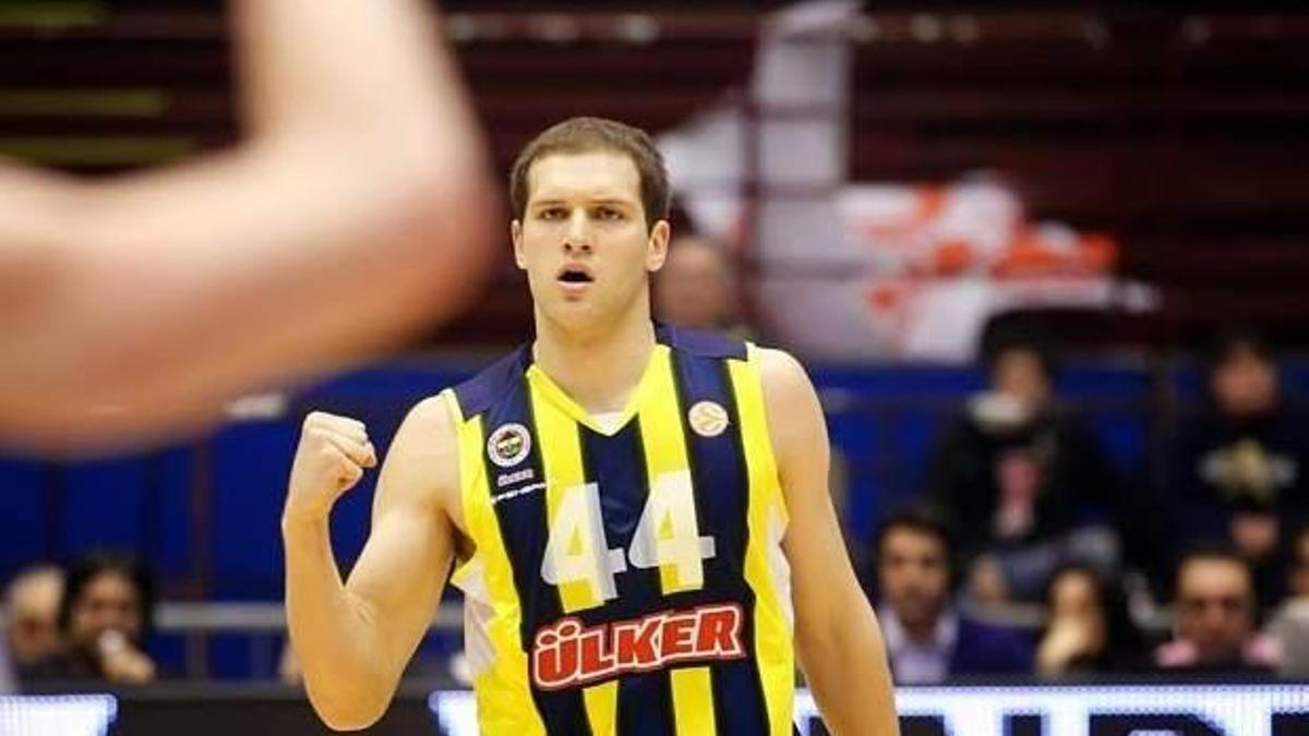 Fenerbahçe'ye müjde! Geri dönüyor...