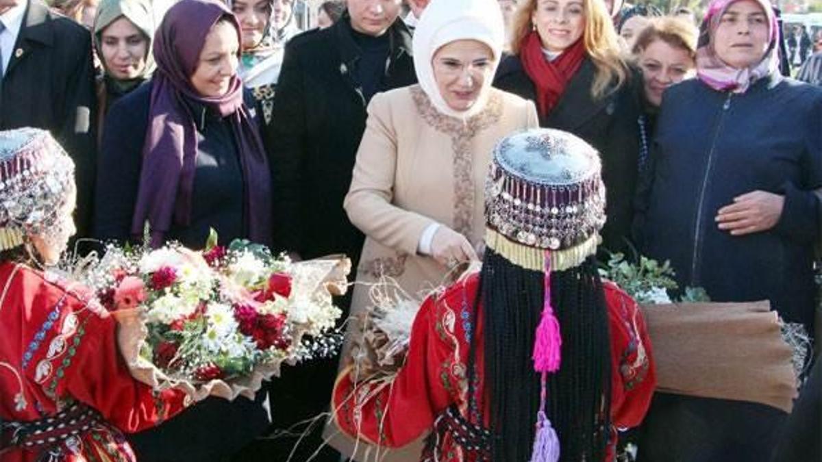 Emine Erdoğan, Şanlıurfa'da YADEM'in açılışını yaptı
