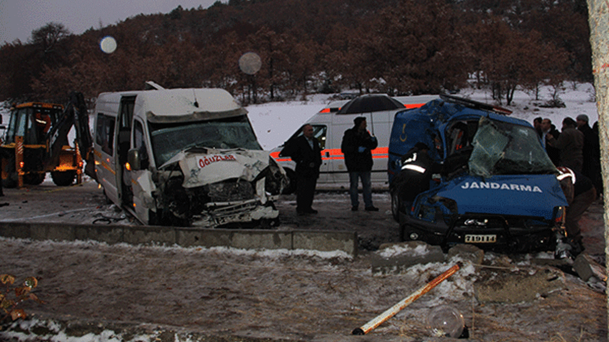 Çorum’daki trafik kazasında ölü sayısı 3’e yükseldi