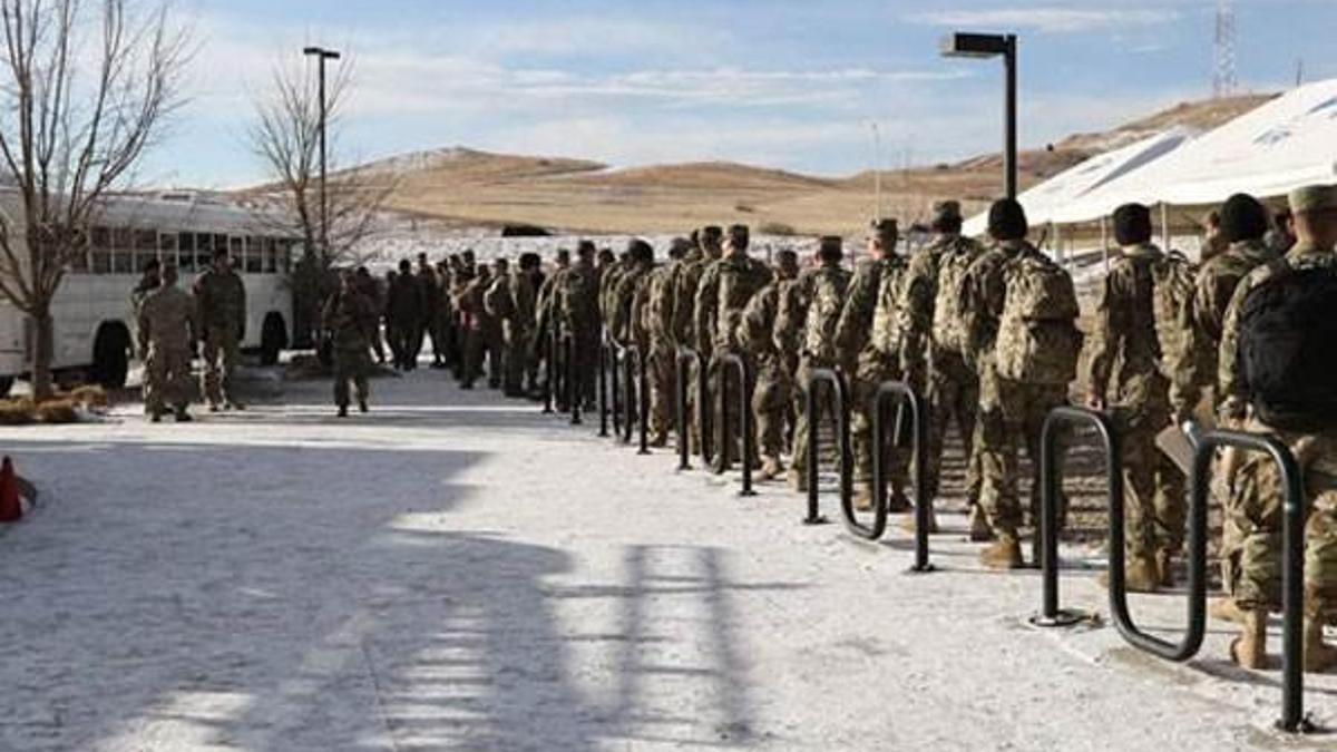 ABD'den Rusya sınırına yüzlerce tankla çıkarma