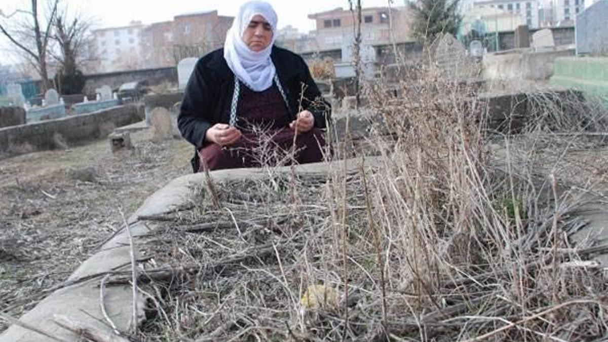 10 yaşında evlendi, 18 yaşında dul kaldı