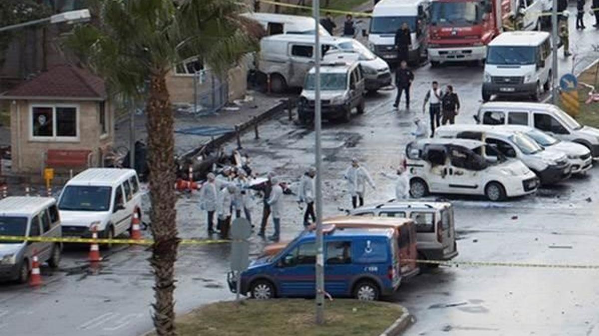 Teröristler içeriden yardım mı aldı?