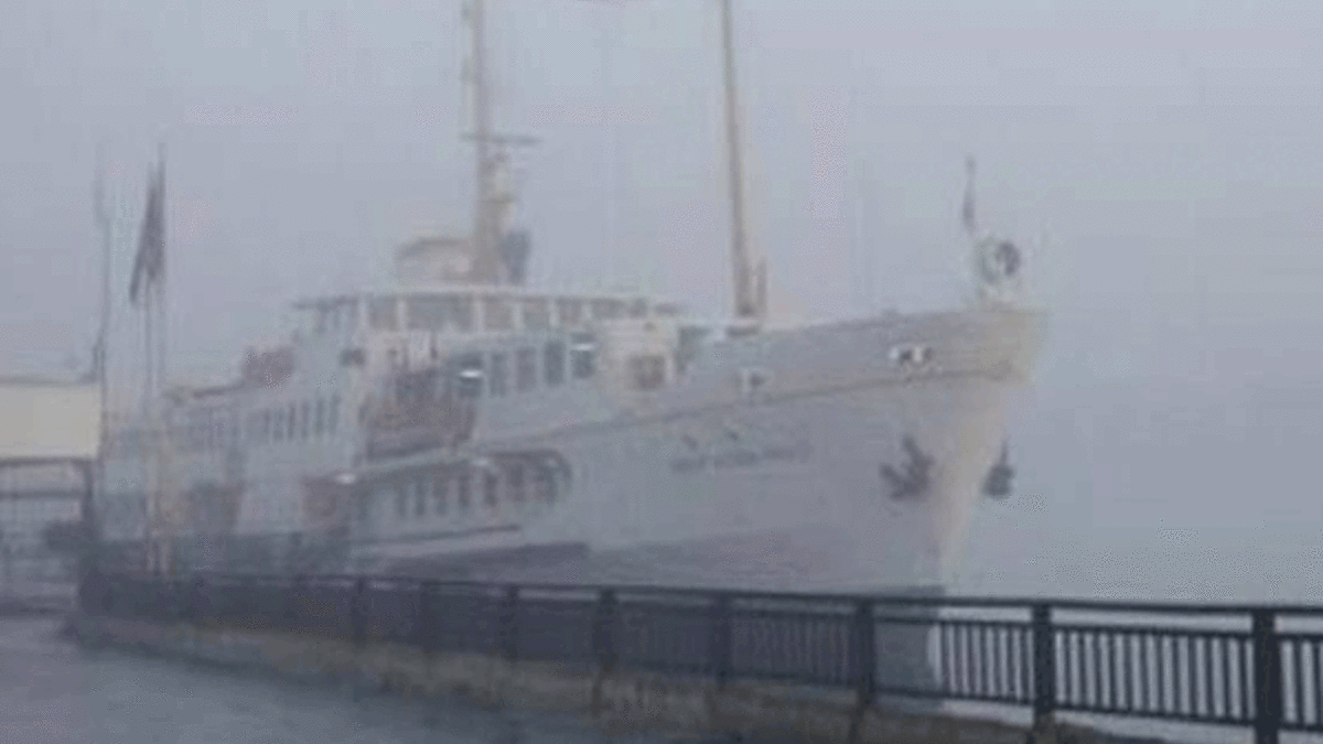 İstanbul'dan bir son dakika haberi daha: İstanbul Boğazı trafiğe kapatıldı!