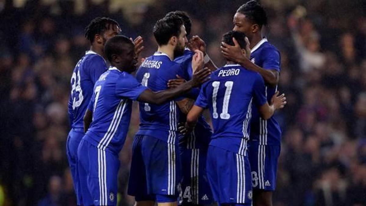 Chelsea fark atarak turladı