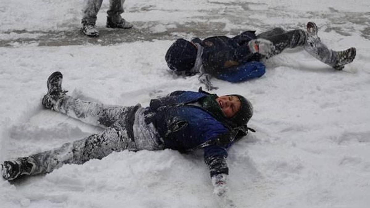Bugün hangi illerde okullar tatil olacak? (10 Ocak Salı günü tatil haberi)