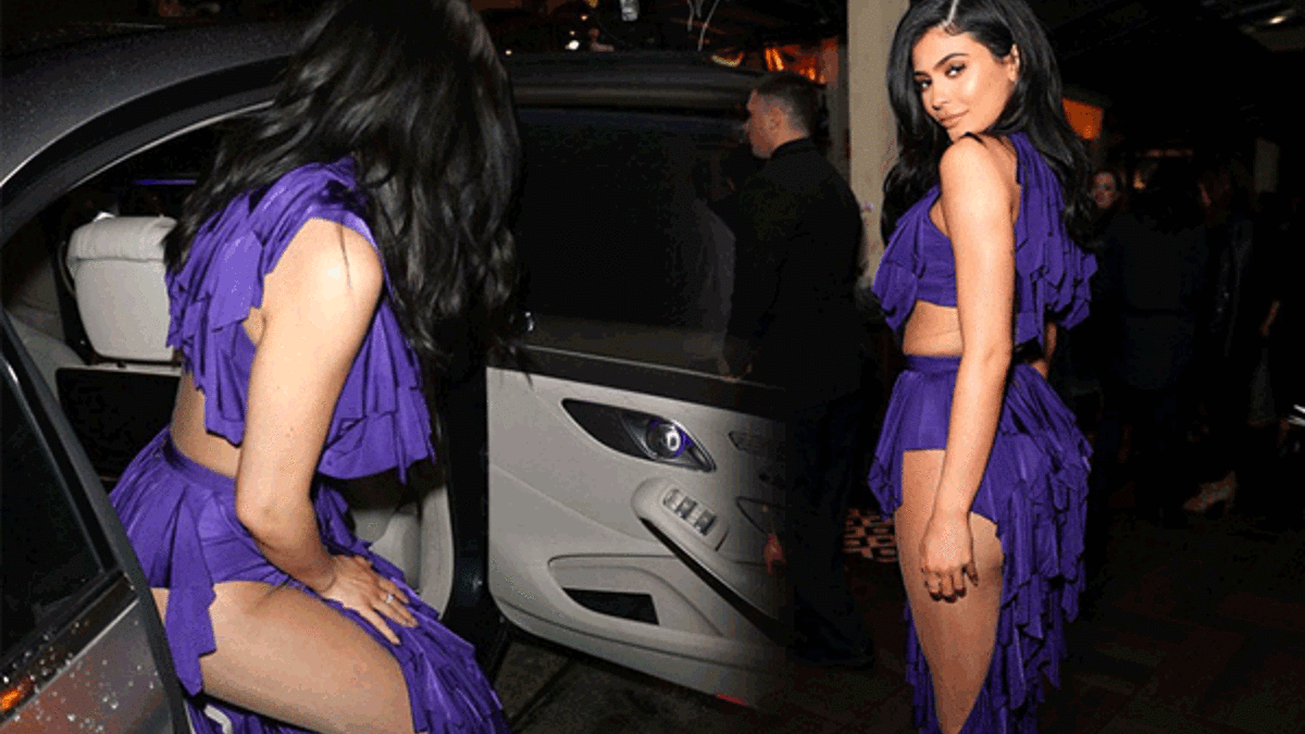 Kylie Jenner'ın nefes kesen elbisesi!