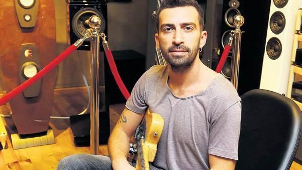 Diğer yanımı müzikle gösteriyorum