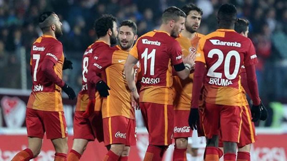 Cimbom'un Podolski ile Derdiyok!