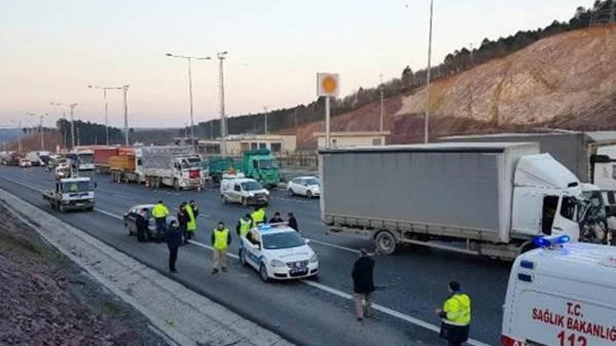 Yavuz Sultan Selim Köprüsü yolunda feci kaza! Trafik durma noktasına geldi