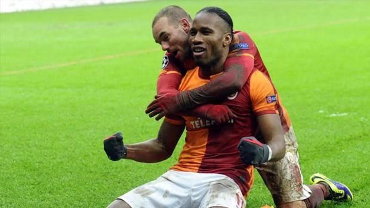 Galatasaray'ın eski yıldızına transfer teklifi: Zırhlı araç ve...