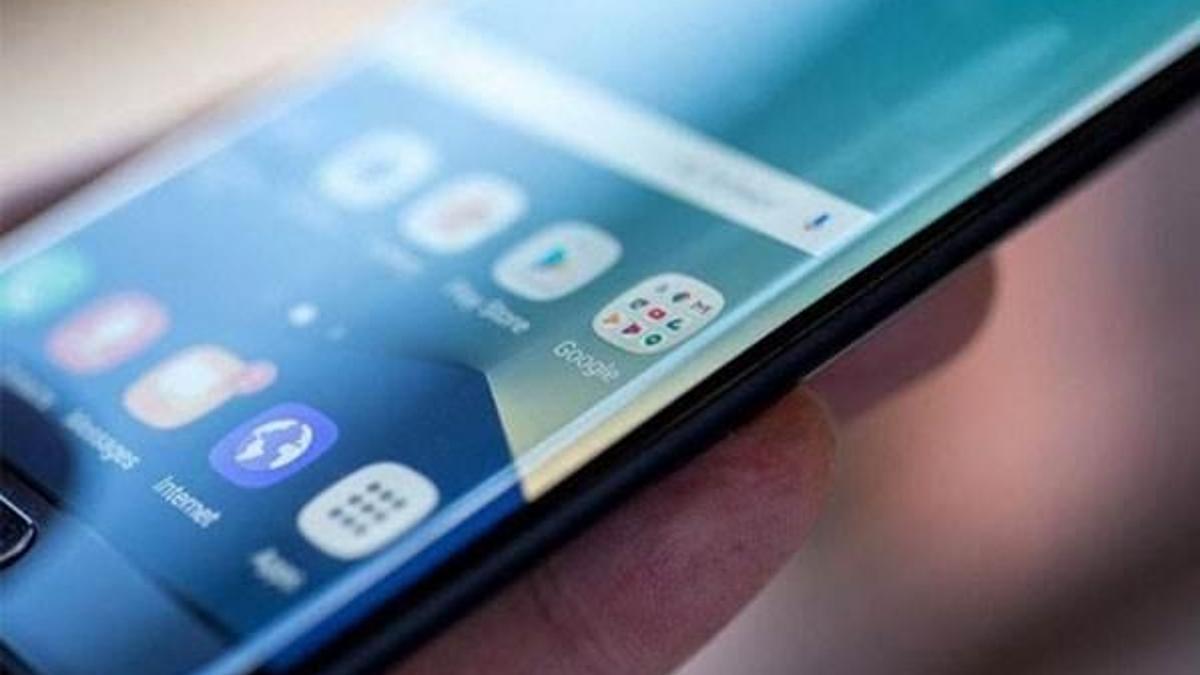 Note 8 geliyor!