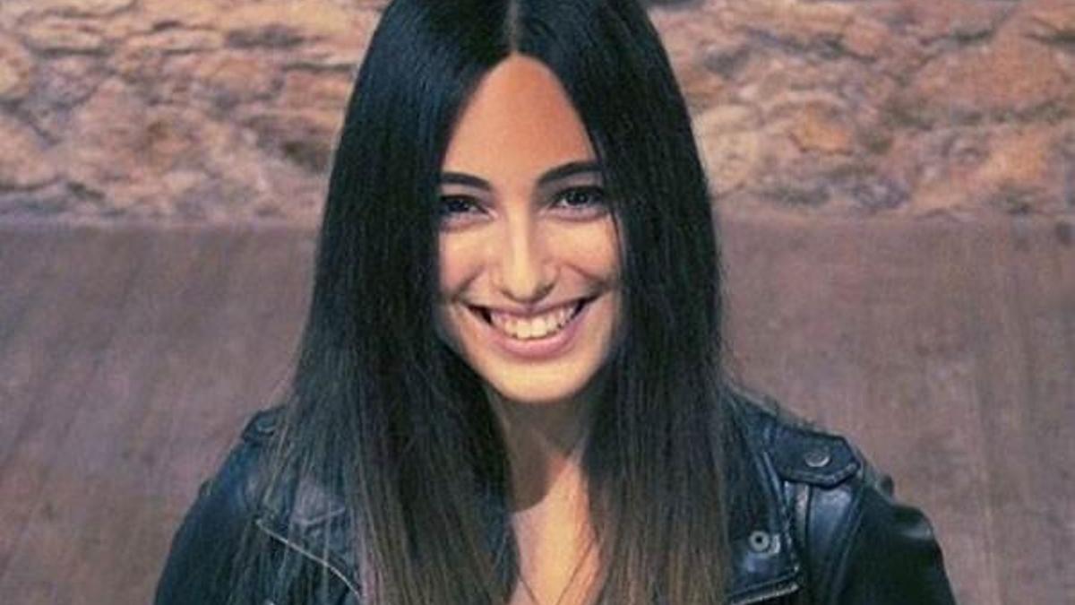 Burçak Tuncer kimdir?