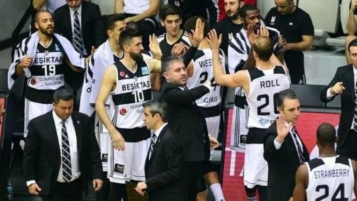 Beşiktaş galibiyetle turladı