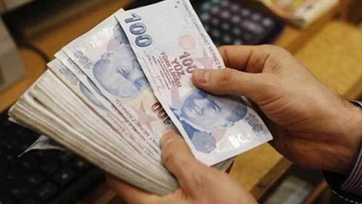 Emekliye ve memurlara yapılan 2017 zammı