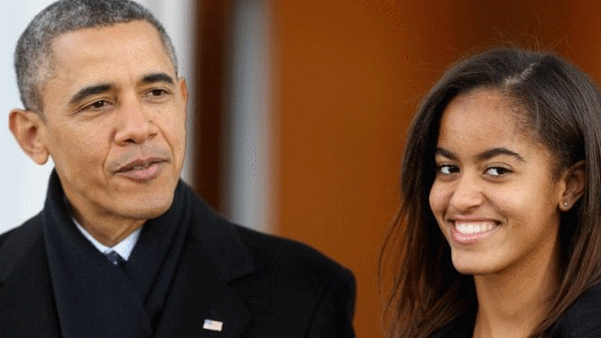 Obama'nın kızı Trump karşıtı gösterilerde