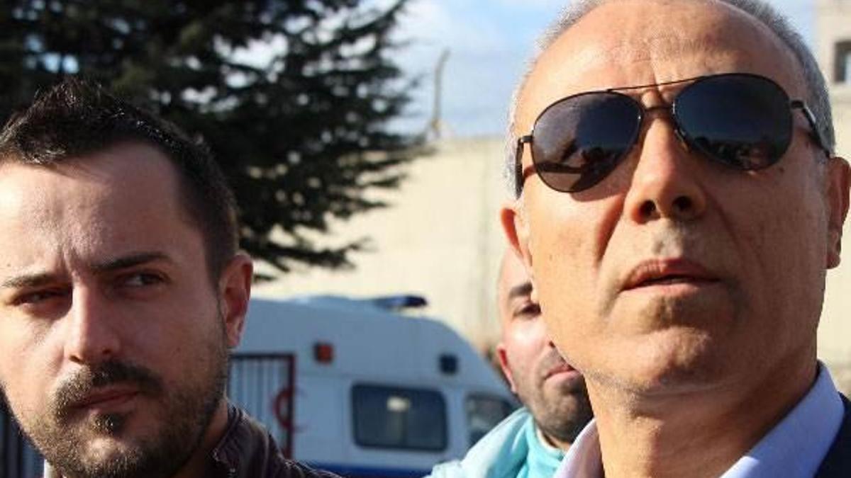 Ağca, Alaattin Çakıcı'yı ziyaret etti