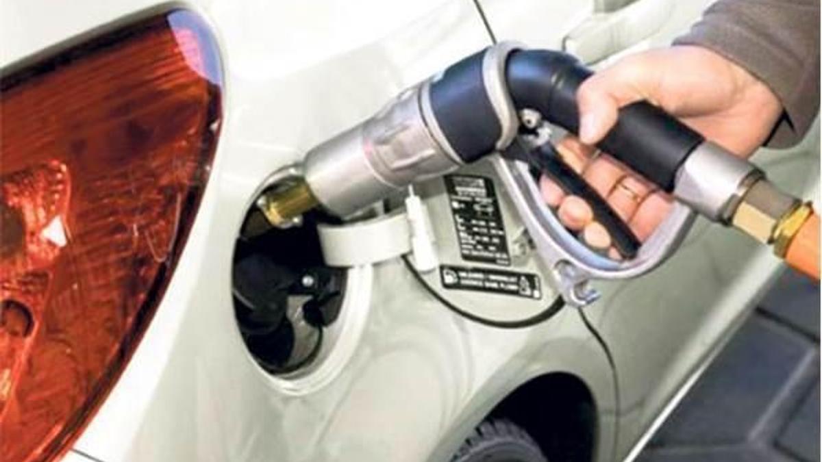 Otogazın litre fiyatında 16 kuruş artışa gidiliyor
